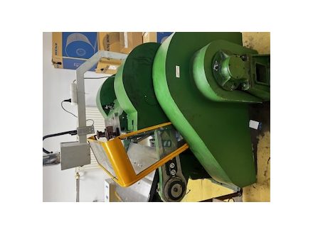 Výsekový stroj B2 - použitý